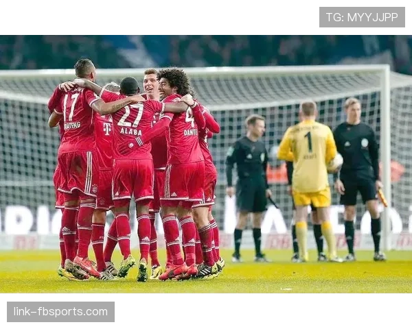 拜仁德甲统治地位面临挑战，竞争格局调整对赛季走势形成制约