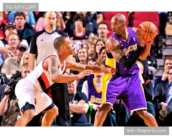 科比无球跑动牵制防线，关键回合得分结构改变比赛走势